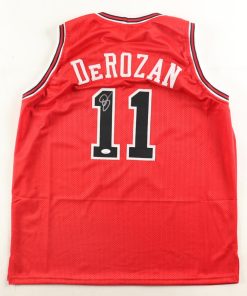 Alternative view of DeMar DeRozan. Signed "Chicago Bulls" Jersey